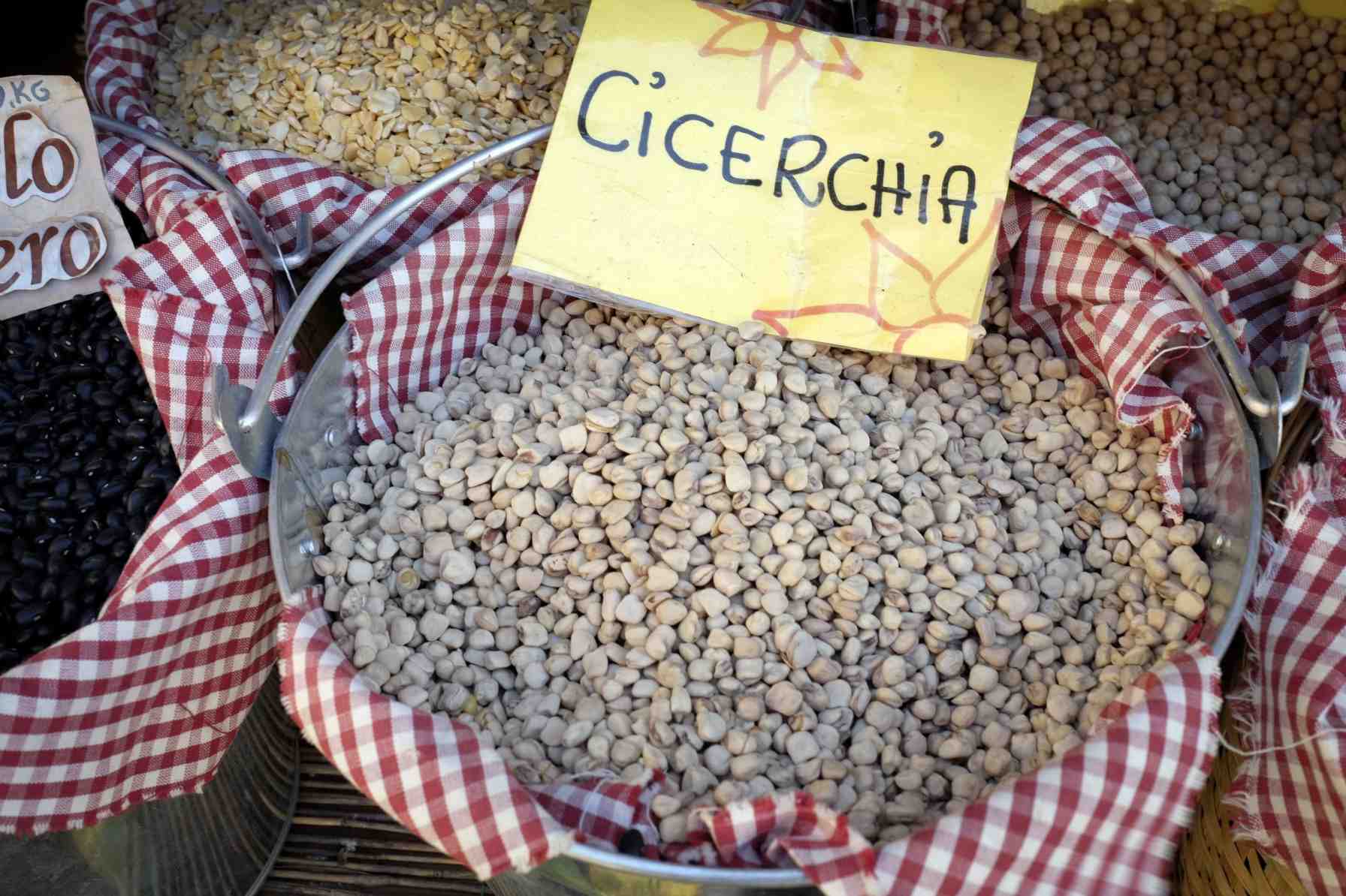 la cicerchia di castelvecchio calvisio la cicerchia di castelvecchio calvisio