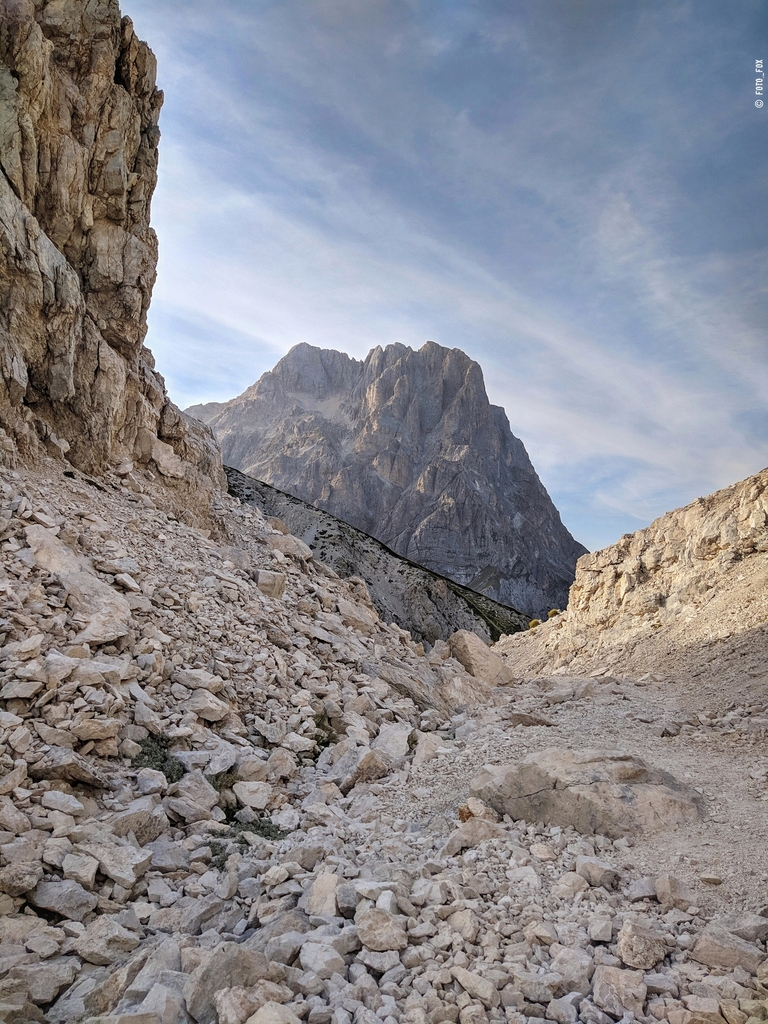 Prima Tappa (16) (1) Corno grande cammino nel Gran Sasso.